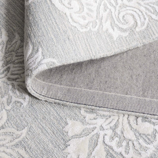 Safavieh Glamour GLM619L Light Blue / Ivory Area Rug Fold