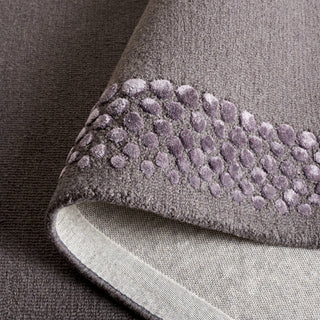 Safavieh Glamour GLM623F Dark Grey Area Rug Fold