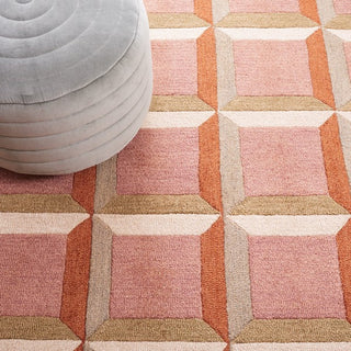 Safavieh Genre GRE101 Pink / Beige Area Rug