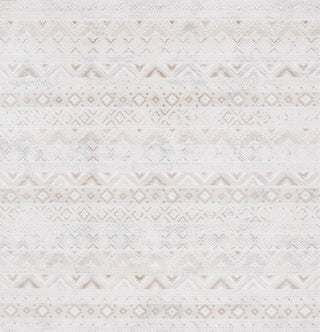 Safavieh Hanna HAN100 Ivory / Beige Area Rug