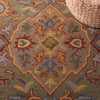 Safavieh Heritage HG653B Green / Yellow Area Rug Detail