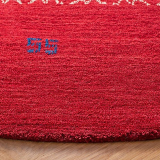 Safavieh Himalaya HIM596Q Red Area Rug Detail