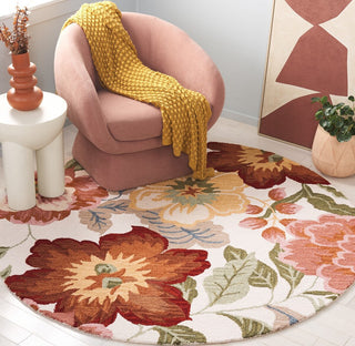 Safavieh Chelsea HK225A Ivory / Pink Area Rug Room Scene Feature