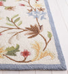 Safavieh Chelsea HK322A Ivory / Green Area Rug Detail