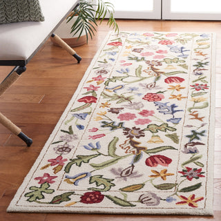 Safavieh Chelsea HK335A Ivory / Green Area Rug Room Scene Feature