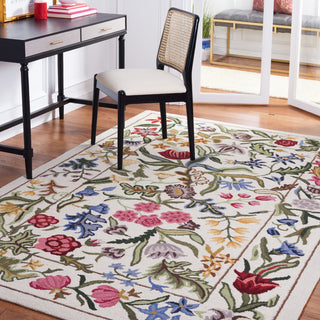 Safavieh Chelsea HK335A Ivory / Green Area Rug Room Scene Feature