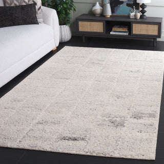 Safavieh Harvest HVT107G Silver / Grey Area Rug Room Scene
