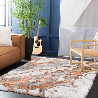 Safavieh Horizon Shag HZN890P Grey / Rust Area Rug Room Scene