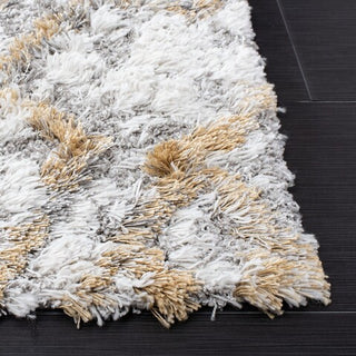 Safavieh Horizon Shag HZN894D Ivory / Gold Area Rug Detail