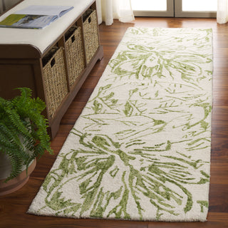 Safavieh Jardin JAR329Y Ivory / Green Area Rug Room Scene Feature
