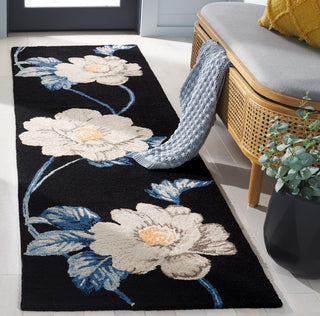 Safavieh Jardin JAR739Z Black / Ivory Area Rug Room Scene Feature