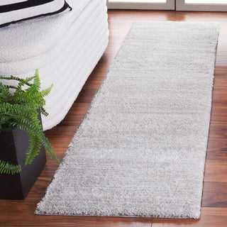 Safavieh Jasmine Shag JSM100 Light Grey / Ivory Area Rug Room Scene Feature