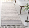 Safavieh Kilim Collection KLC401G Silver / Natural Area Rug Room Scene