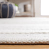 Safavieh Kilim KLM446F Ivory / Grey Area Rug Detail
