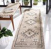 Safavieh Kilim KLM762F Grey / Black Area Rug Room Scene Feature