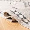 Safavieh Kilim KLM762F Grey / Black Area Rug Detail