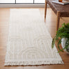 Safavieh Kilim KLM765F Light Grey / Ivory Area Rug Room Scene