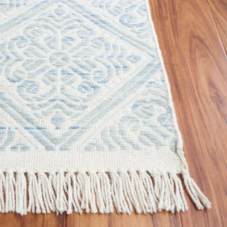 Safavieh Kilim KLM766M Blue / Ivory Area Rug Detail