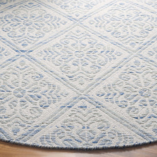 Safavieh Kilim KLM766M Blue / Ivory Area Rug Detail