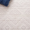 Safavieh Kilim KLM767B Beige / Ivory Area Rug Detail