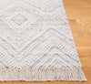 Safavieh Kilim KLM767F Light Grey / Ivory Area Rug Detail