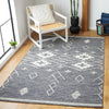 Safavieh Kilim KLM851H Charcoal / Ivory Area Rug Room Scene