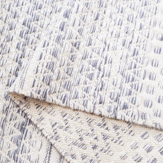 Safavieh Kilim KLM954H Ivory / Dark Grey Area Rug Fold