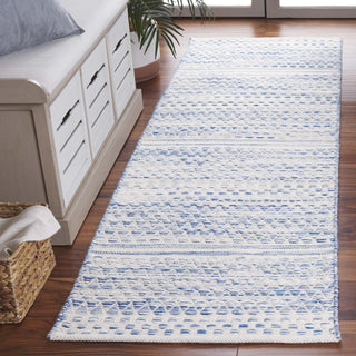 Safavieh Kilim KLM954M Ivory / Blue Area Rug Room Scene