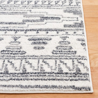 Safavieh Layla LAY105 Ivory / Grey Area Rug