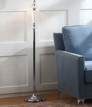 Safavieh Savannah LIT4177A Crystal Lamp Room Scene On Feature