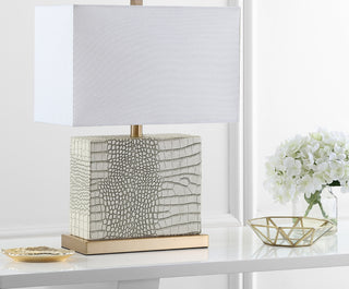 Safavieh Delia LIT4403C Cream / Brass Lamp Room Scene Off Feature