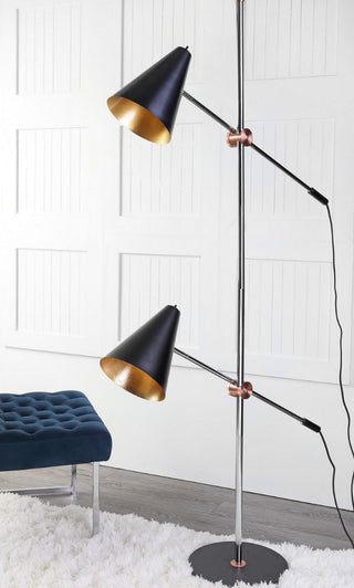 Safavieh Reed LIT4518B Chrome / Black Lamp Room Scene Off Feature