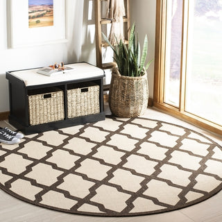 Safavieh Linden LND122B Natural/Brown Area Rug Room Scene