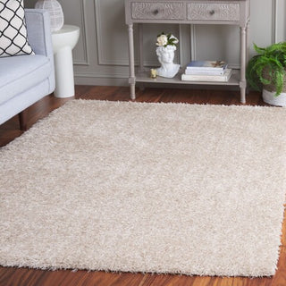 Safavieh Lindsay Shag LNS560 Beige Area Rug Room Scene Feature