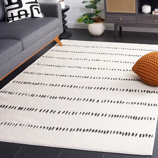 Safavieh Melody MEL114 Ivory / Black Area Rug