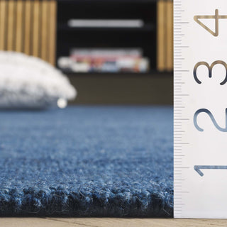 Safavieh Metro MET152N Navy Area Rug Detail