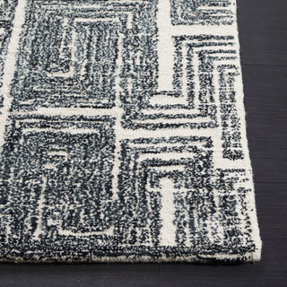Safavieh Metro MET177Z Black / Ivory Area Rug Detail