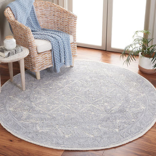 Safavieh Metro MET183F Grey / Ivory Area Rug Room Scene Feature