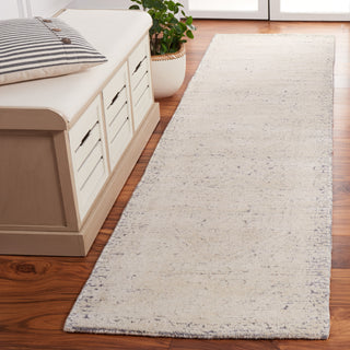 Safavieh Metro MET184F Grey / Ivory Area Rug Room Scene