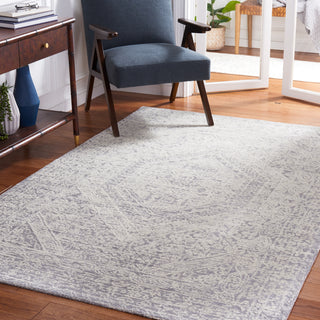 Safavieh Metro MET184F Grey / Ivory Area Rug Room Scene