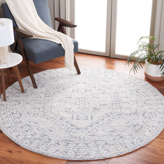 Safavieh Metro MET184F Grey / Ivory Area Rug Room Scene