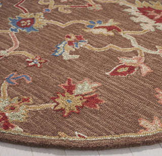 Safavieh Metro MET327T Dark Brown / Beige Area Rug Detail