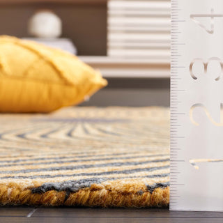 Safavieh Metro MET358Z Black / Gold Area Rug Detail