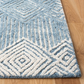 Safavieh Metro MET401M Blue / Ivory Area Rug Detail