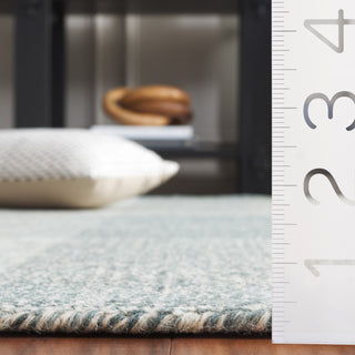 Safavieh Metro MET461F Grey / Blue Area Rug Detail