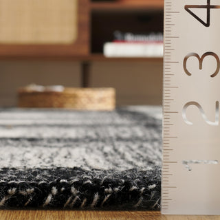 Safavieh Metro MET472H Charcoal / Ivory Area Rug Detail
