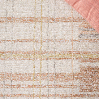 Safavieh Metro MET501P Ivory / Rust Area Rug Detail