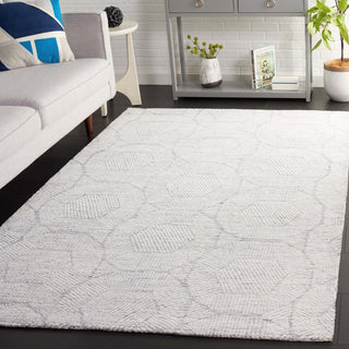Safavieh Metro MET577F Light Grey Area Rug Room Scene Feature