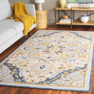Safavieh Metro MET726B Beige / Grey Area Rug Room Scene