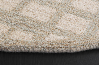 Safavieh Metro MET778W Sage / Beige Area Rug Detail